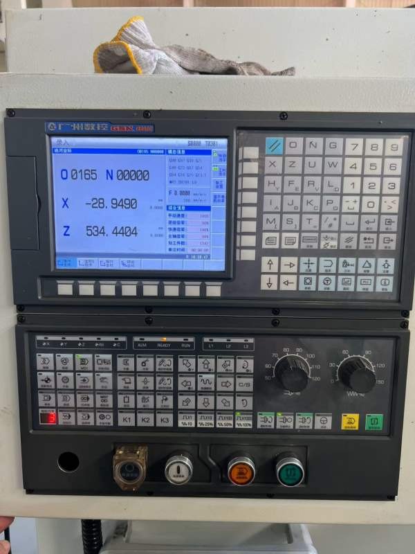 沈阳5085系统广数980TDi床身上回转直径500mm，工件加.