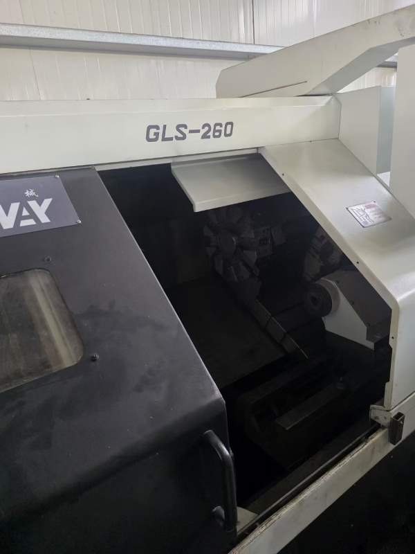 台湾原装程泰GLS200，GLS260，一台8寸，一台10寸卡盘.