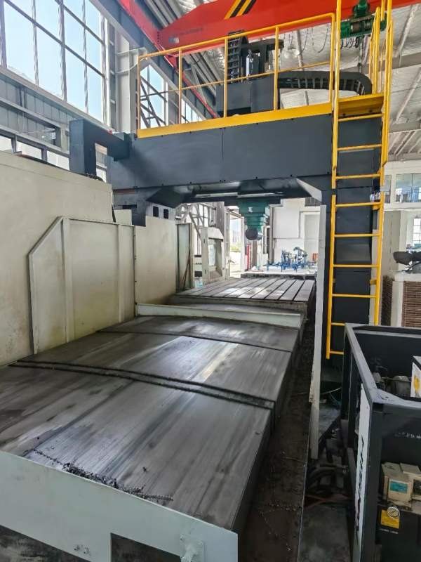 安装少用宁波海天GLU23X30数控龙门，带重型37KW自动直.