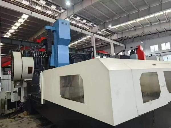 苏州斯可源GMC-3221数控龙门加工中心一台，21年，三轴.