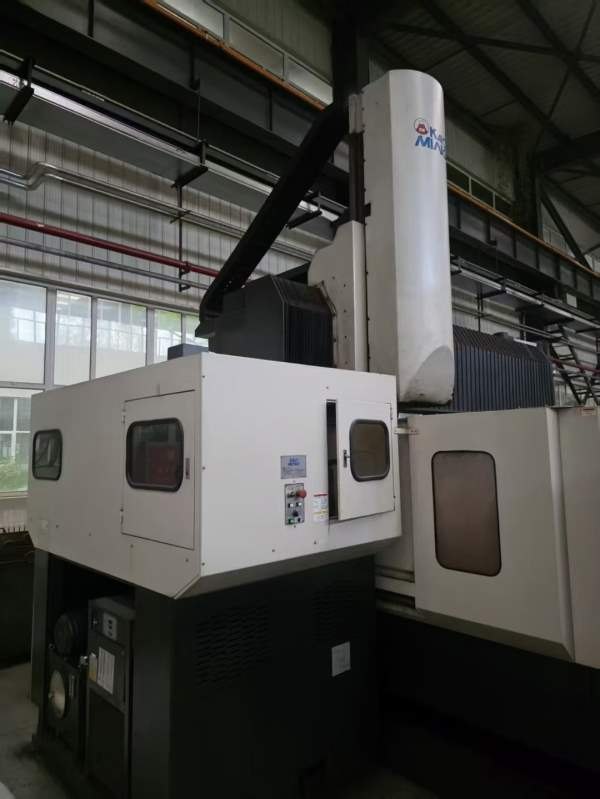 台湾高明精机KMC-3000SV龙门加工中心，三轴全硬轨，BT.
