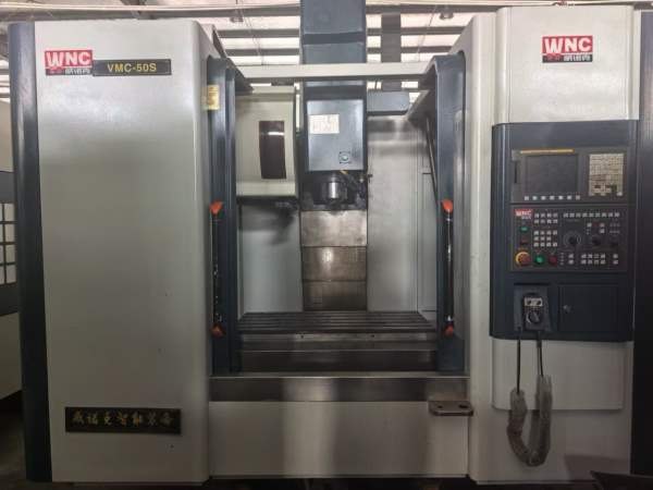 刚到一台威诺克850重型机，三轴线规45宽，Y轴采用两硬.