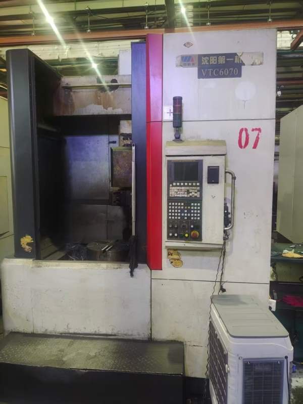 沈阳6070高速立车，回转直径800mm，卡盘直径500mm，加.