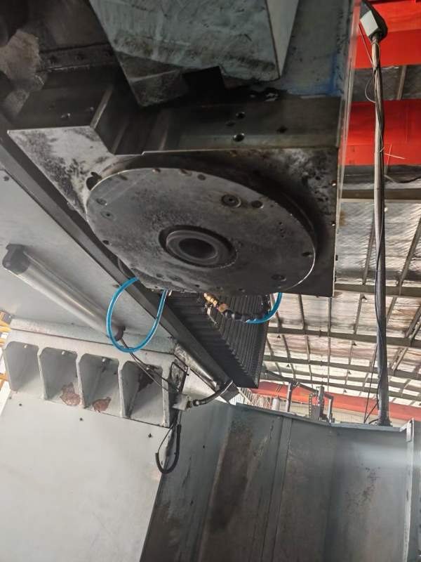 海天精工一代经典HTM2528llG两线一硬导轨工作台门宽28.