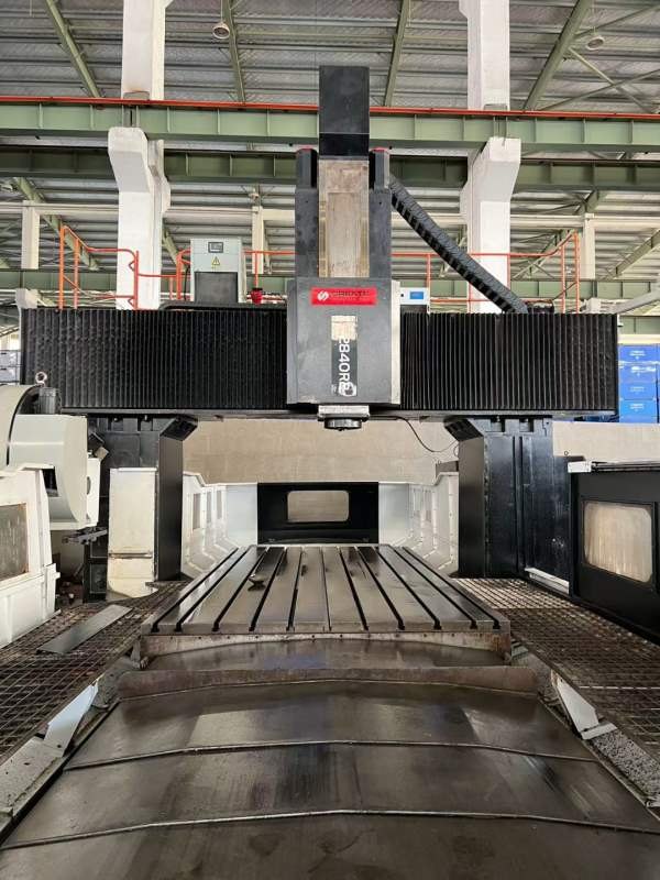 台群G-2840R2龙门加工中心，工作台2000/4000mm，门宽2.