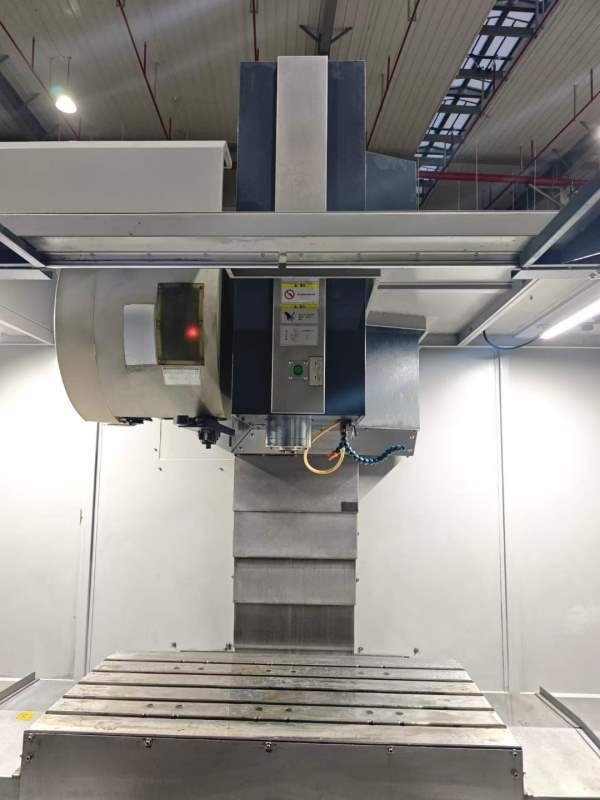 已售2台同款还有几台台湾合资福建东钢1165加工中心，.