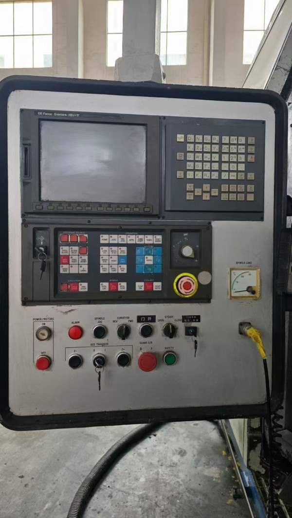 CK61250/4500数控车床。精品宾斯伯里Binns &amp;ampampa.