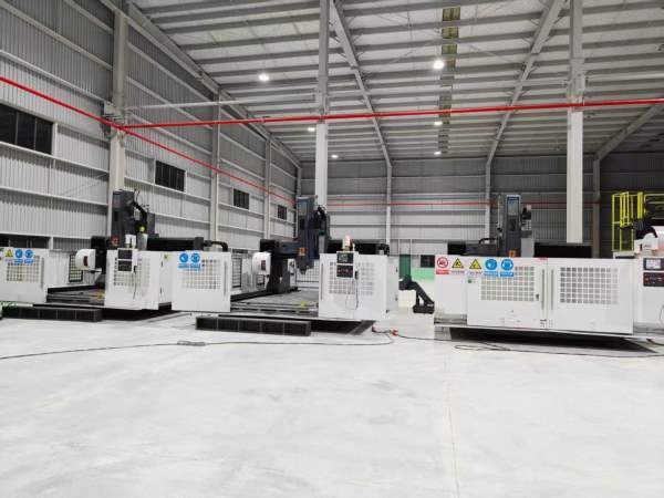 新到多台2022年普拉迪PHA-CNC3000龙门，发那科OI-MFPl.