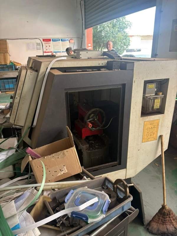 刚刚到货精品沈阳 4065 数控车，西门子系统，新机品质.