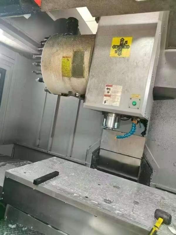 江苏鸿励1470立式加工中心三轴滚柱导轨.Y轴四导轨发那.