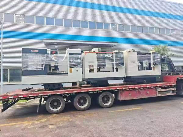 出售台湾友佳FVP-800A立式加工中心、同款2台、发那科M.