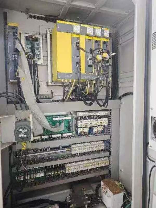 出售台湾友佳FVP-800A立式加工中心、同款2台、发那科M.