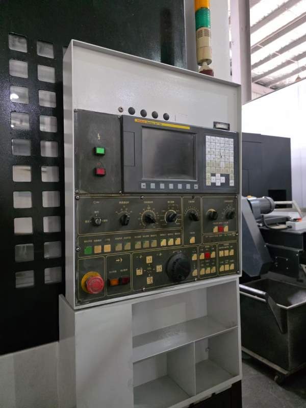 油机KV320，同款4台。