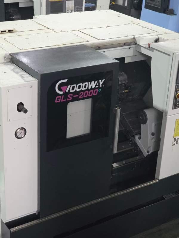 程泰GLS-2000e数控车床，同款5台参数如下：型号：GLS-.