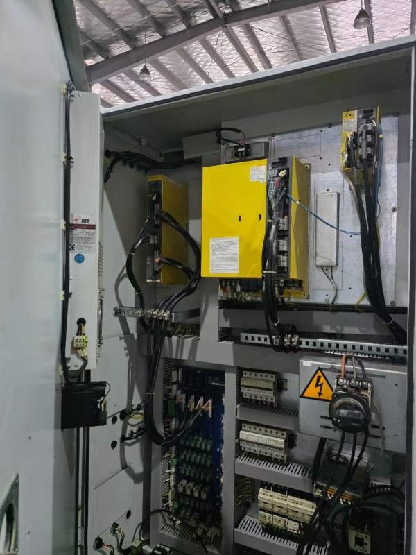 程泰GLS-2000e数控车床，同款5台参数如下：型号：GLS-.