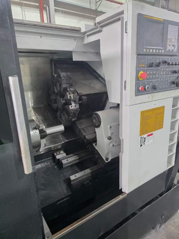 程泰GLS-2000e数控车床，同款5台参数如下：型号：GLS-.