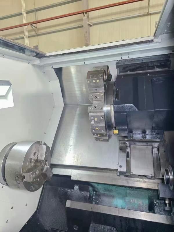 斗山PUMA3050数控车床，车削直径420，车削长度648，发.