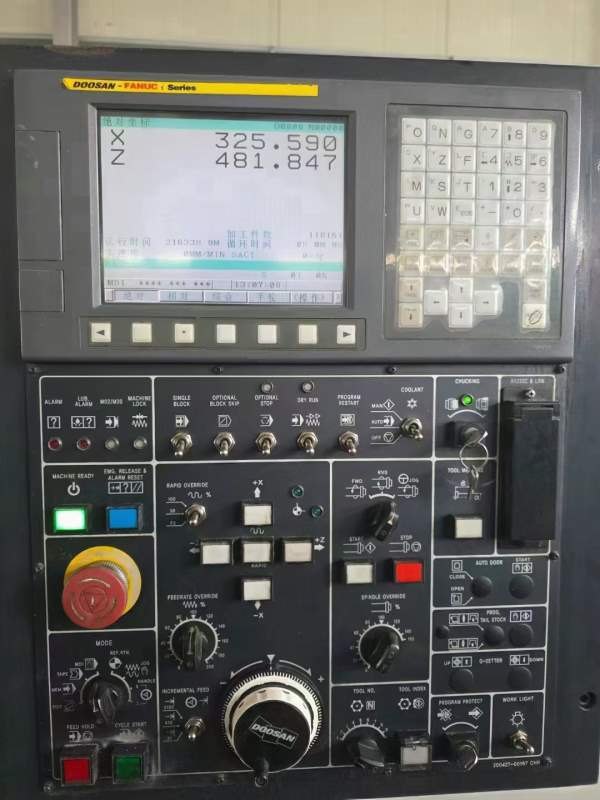 斗山PUMA3050数控车床，车削直径420，车削长度648，发.