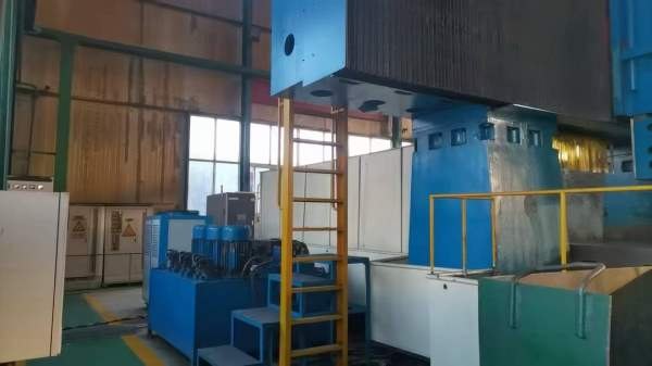 杭州HZ-K4020龙门平面磨，西门子系统 磨削工件尺寸：1.