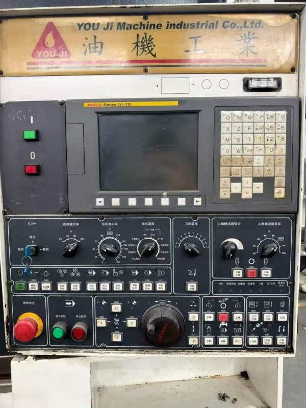 台湾油机320A数控立车，发那科系统回转700，车削直径5.