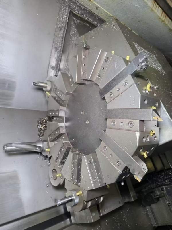 海天精工 TC30A1000 斜轨刀塔机回转直径650mm，车削直.