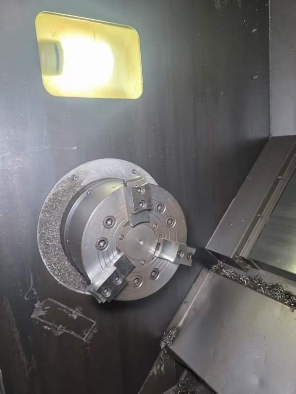 海天精工 TC30A1000 斜轨刀塔机回转直径650mm，车削直.