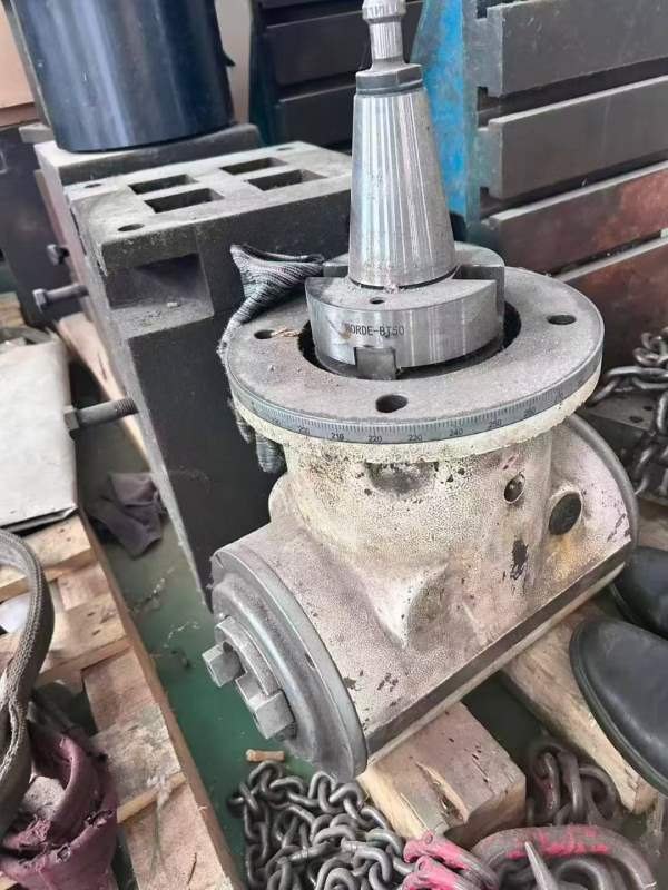 在位出售一台南京钜钢4025数控龙门加工中心、设备安装.