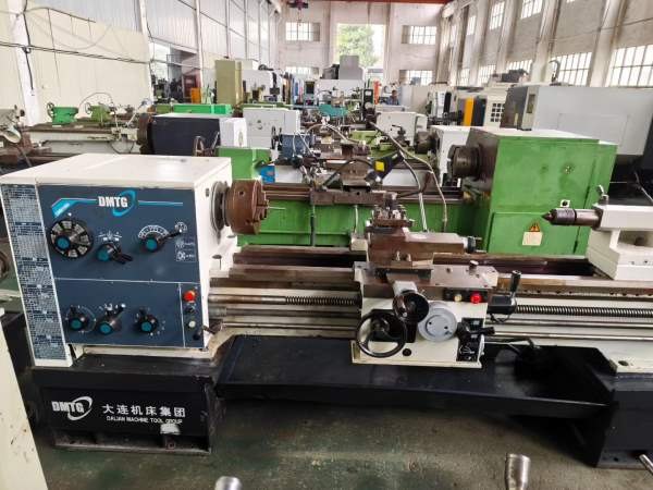 99新大连CDE6140A1.5米车床，新机品质