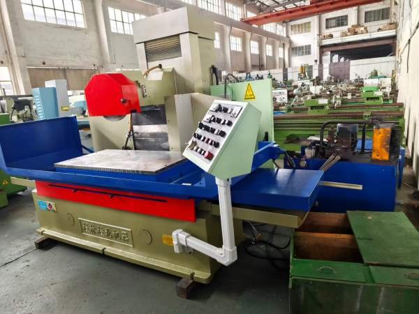 精品2019年桂北M716312/L全自动平面磨床，台面630mm1..