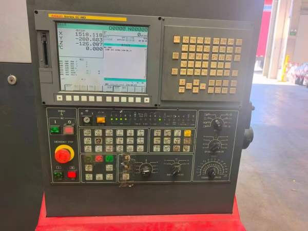 新定海天4028数控龙门铣床，两线一硬，BT50主轴齿轮头.