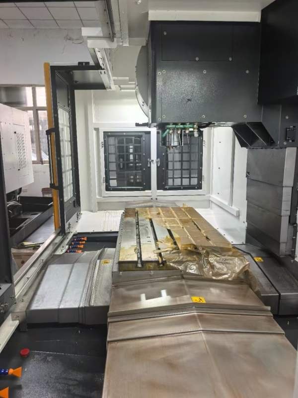 刚到两台全新河海FV-1160加工中心三轴滚柱线轨，45宽X.