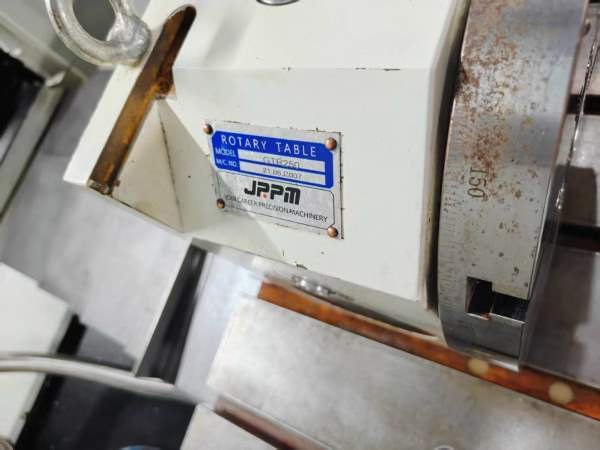 新到一台中国一线品牌南通国盛两线一硬重型1160加工中.