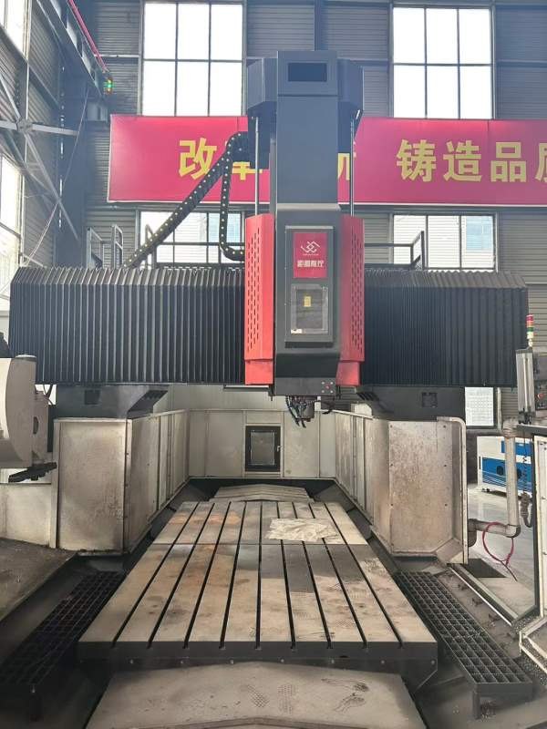 在位急售2021年南京钜钢4025数控龙门加工中心、发那科.