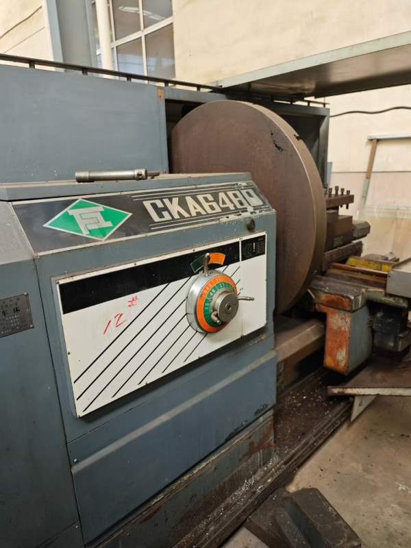 福州机床6480数控卧车，加工直径800mm，加工长度750mm.