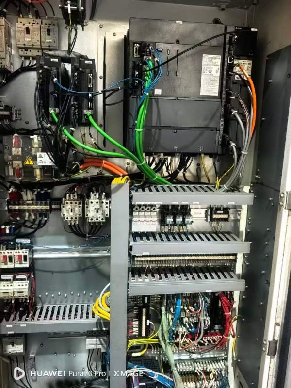 马扎克VCN430AL立式加工中心（同款2台）三轴行程X：56.