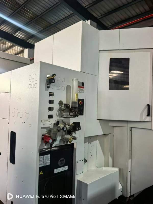 马扎克VCN-530L加工中心  三轴行程X：1050mmY：530mmZ.