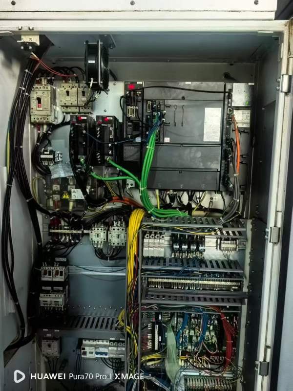 马扎克VCN430BL立式加工中心三轴行程X：762mmY：430mm.