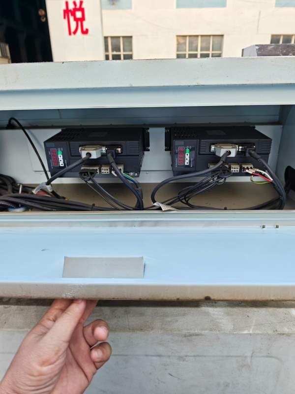 三台同款云南一机0640仪表数控车床，液压夹头，排刀，.