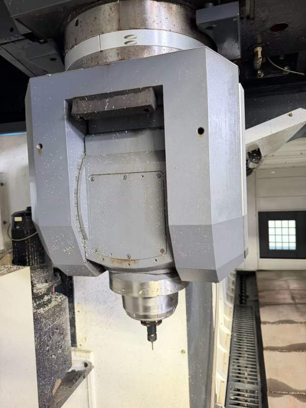 扬森数控机床5030龙门五轴加工中心。工作台4600/2600.