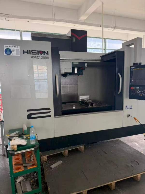 海天VMC1200加工中心海天精工VMC1200（立式加工中心）.