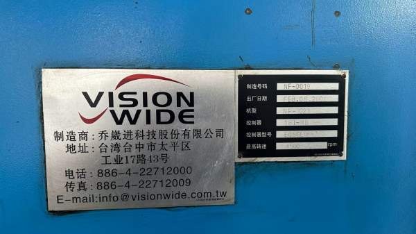 乔威进3223龙门发那科系统X轴行程3200mmY轴行程2300mm.