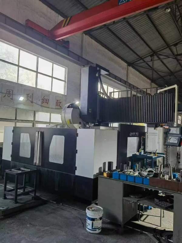 刚刚买下重型新浙3022龙门加工中心，工作台2米3.2米，.