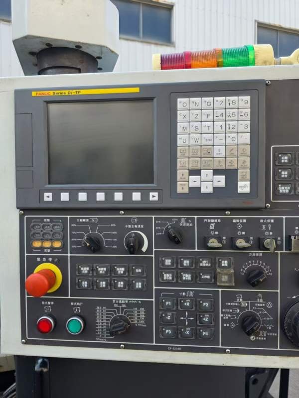 程泰GA-3000/900数控车床