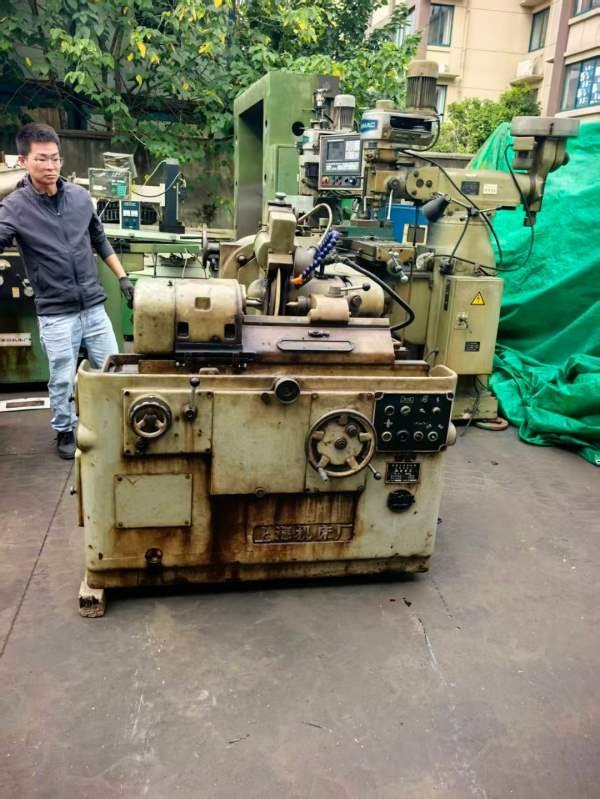 上海机床厂SA7312螺纹磨低价出售