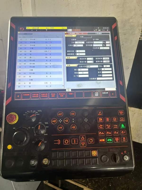 出售2马扎克6000L双台卧式加工中心，工作台630/630mm.