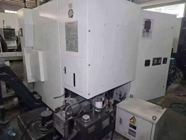 同款5台，台湾程泰GLS2000e，主轴配8寸千岛卡盘，通孔.