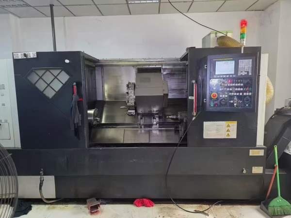 海天精工 TC30A1000 斜轨刀塔机回转直径650mm，车削直.