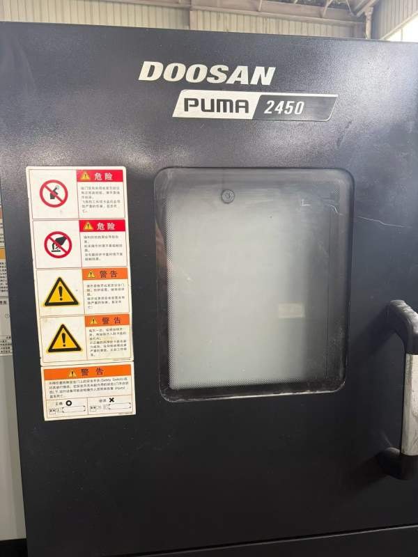 斗山puma2450数控车，同款两台10寸卡盘，硬轨机