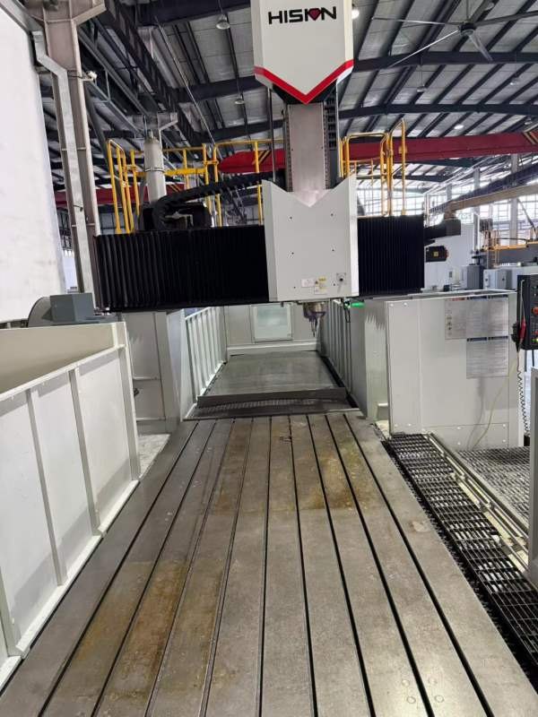 同款4台海天4023龙门加工中心，工作台4000mm2000mm，.