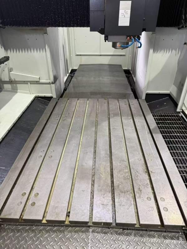 成都航空工厂海天2016龙门加工中心 同款11台 全部带刀.